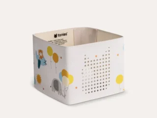 Sleeve_standing_Lion-8vM71Erw
