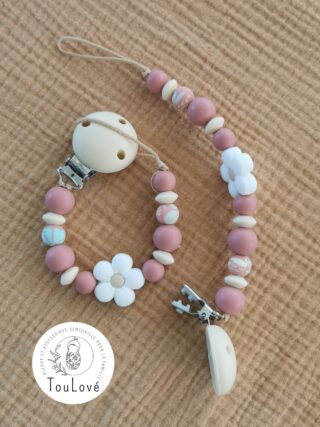 TouLove_AttacheTetine_FleurMargueriteTerra