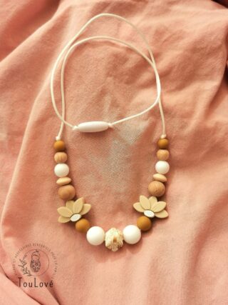 TouLové_collierAllaitement_Juliette_caramel2