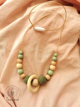 TouLové_collierAllaitement_Matis_kaki2