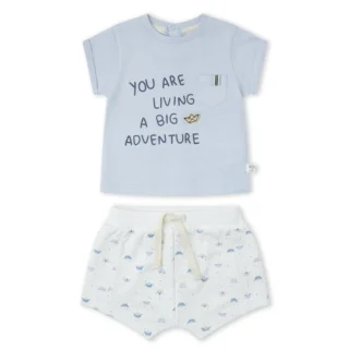 26110672-pijamas-ranas-conjuntos-vestidos-infantiles-y-para-bebe-venta-al-mayor-almacen-distribuidor-marca-Yatsi_1-1