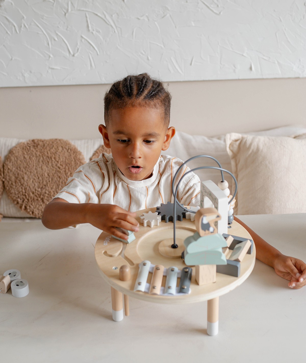Petite table d'activités en bois - Tryco – Image 2